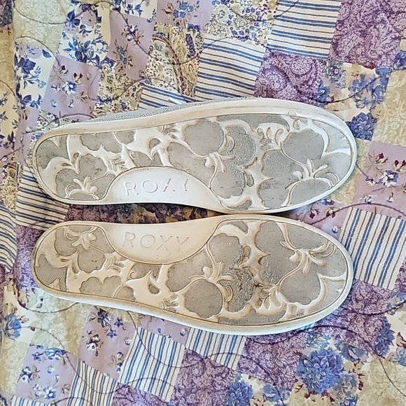 Roxy Slip on sneakers size 8 - Picture 3 of 7
